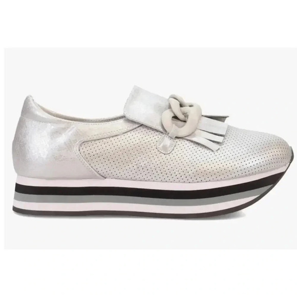 Coconuts by Matisse Women's Bess Silver Metallic Chain Perforated Loafers, 7 - Picture 2 of 12